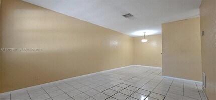 5830 NW 23rd St in Lauderhill, FL - Building Photo - Building Photo