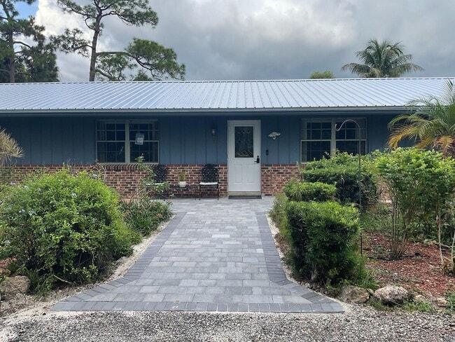 3208 A Rd in Loxahatchee Groves, FL - Building Photo - Building Photo