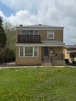 822 LaGrange Rd in La Grange, IL - Building Photo