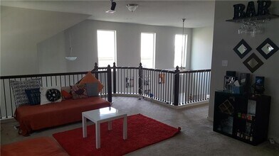 16105 Hawthorne Heights Trail in Austin, TX - Building Photo - Building Photo