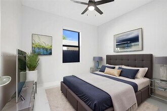 12120 SW 219th St in Goulds, FL - Building Photo - Building Photo