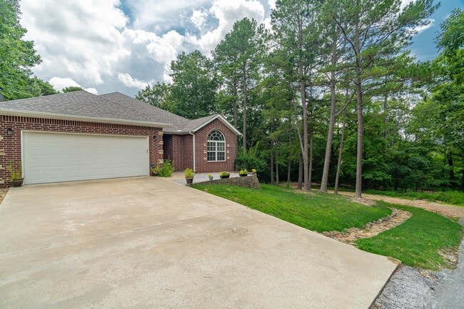 13 Coverack Ln in Bella Vista, AR - Building Photo - Building Photo