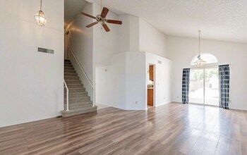 18828 N 15th St in Phoenix, AZ - Building Photo - Building Photo