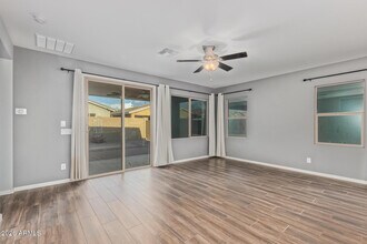 12158 W Desert Moon Way in Peoria, AZ - Building Photo - Building Photo