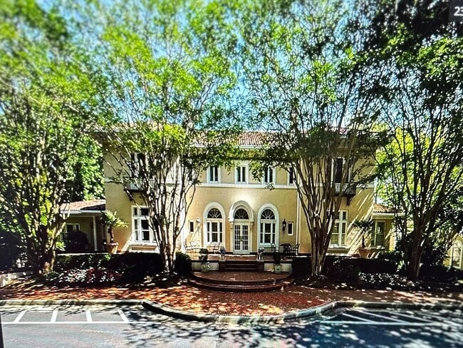 property at 46 Lullwater Estate NE