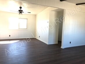 2675 E Suffock Ave in Kingman, AZ - Building Photo - Building Photo