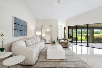 5794 Parkwalk Cir W in Boynton Beach, FL - Foto de edificio - Building Photo
