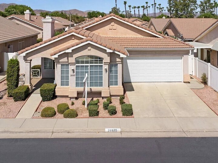 26805 China Dr in Menifee, CA - Building Photo