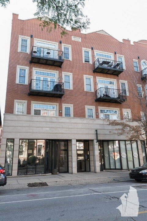 2533 N Southport Ave, Unit 3N in Chicago, IL - Foto de edificio