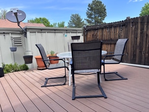 2433 E Fremont Ct in Centennial, CO - Building Photo - Building Photo