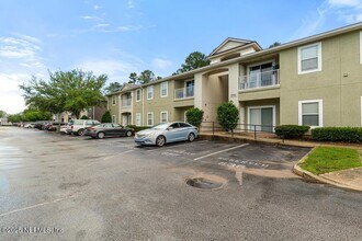7920 Merrill Rd in Jacksonville, FL - Building Photo - Building Photo