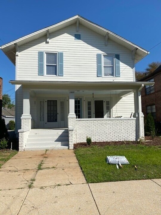 1920 8th St in Tuscaloosa, AL - Building Photo