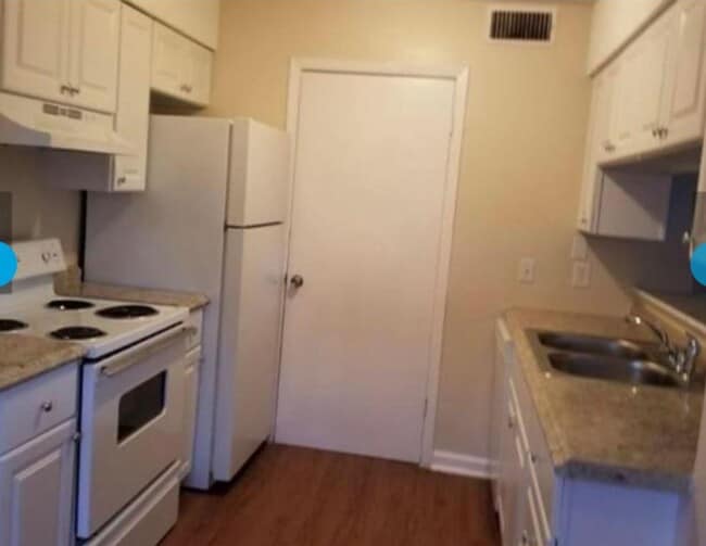 5810 Wellington Dr in Austin, TX - Building Photo - Building Photo