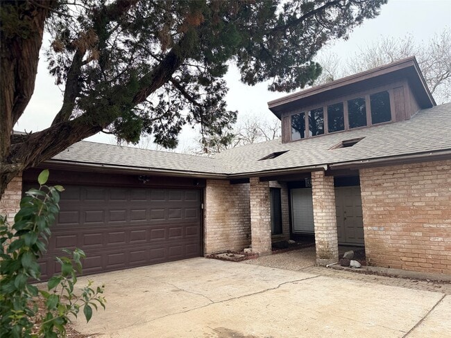 3514 W Creek Club Dr