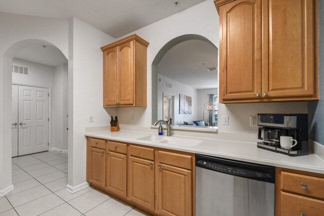 4102 Breakview Dr in Orlando, FL - Building Photo - Building Photo