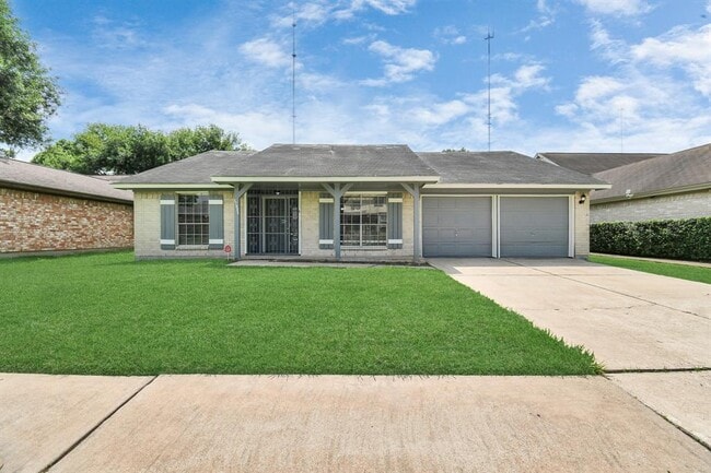 17035 Quail Bend Dr in Missouri City, TX - Building Photo - Building Photo