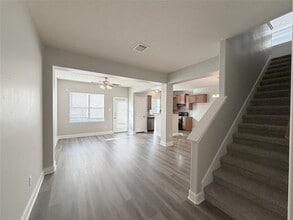 3742 W Ashford Villa Ln in Houston, TX - Foto de edificio - Building Photo