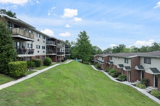 WaterView Living in Ossining, NY - Building Photo - Building Photo