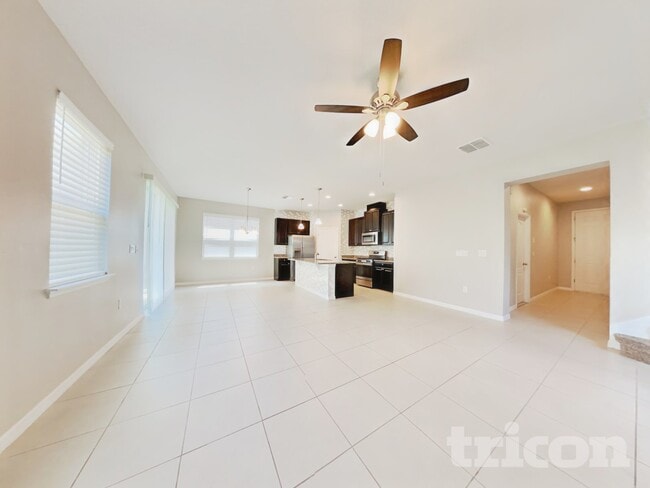 1381 Riley Cir, Unit 0926 in DeLand, FL - Foto de edificio - Building Photo