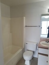 1009 S 17th Ave in Yakima, WA - Building Photo - Building Photo