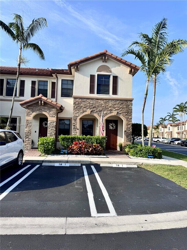 3204 SE 5th St in Homestead, FL - Building Photo - Building Photo