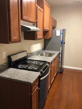104 10th St in Santa Rosa, CA - Building Photo - Building Photo