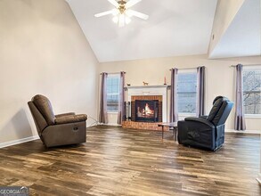 50 Hidden Brook Trail in Newnan, GA - Building Photo - Building Photo