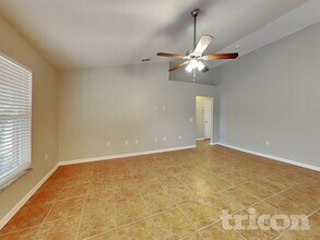 6001 White Tail Loop in Lakeland, FL - Building Photo - Building Photo