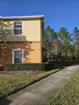 4016 Mountain Chestnut Way in Lakeland, FL - Building Photo