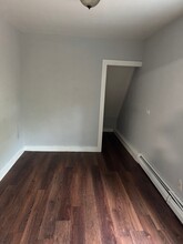 45 Oak St, Unit 2 in Keene, NH - Building Photo - Building Photo