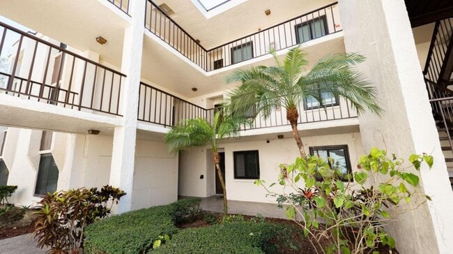 property at 2211 Belleair Rd