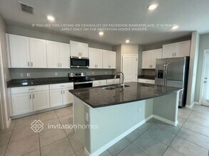 7715 Silver Berry Ct in Gibsonton, FL - Building Photo - Building Photo