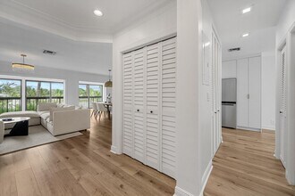 11223 Pond View Dr in Wellington, FL - Building Photo - Building Photo