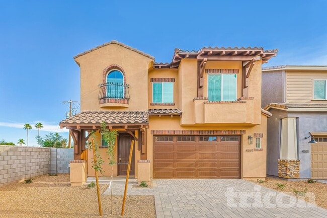 property at 4559 E Gary St