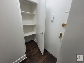 EAST 56 STREET in New York, NY - Building Photo - Building Photo