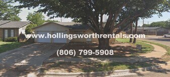 5302 48th St in Lubbock, TX - Building Photo