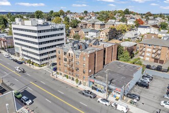 4 Page Ave in Yonkers, NY - Building Photo - Building Photo