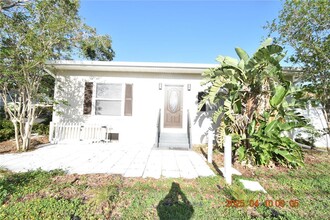 1254 Grove St in Clearwater, FL - Building Photo - Building Photo