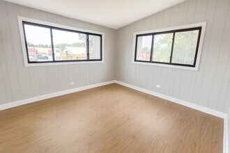 420 W Washington Ave in Lake Bluff, IL - Building Photo - Building Photo