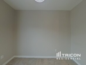 10015 RoseMary Leaf Ln in Riverview, FL - Building Photo - Building Photo