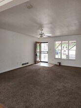 938 Salem St in Aurora, CO - Foto de edificio - Building Photo