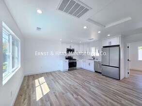 2950 Daneland St in Lakewood, CA - Building Photo - Building Photo
