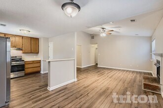 80 Ridgewood Trail in Stockbridge, GA - Foto de edificio - Building Photo