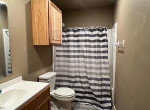 2627 Globe Ave in Lubbock, TX - Building Photo - Building Photo