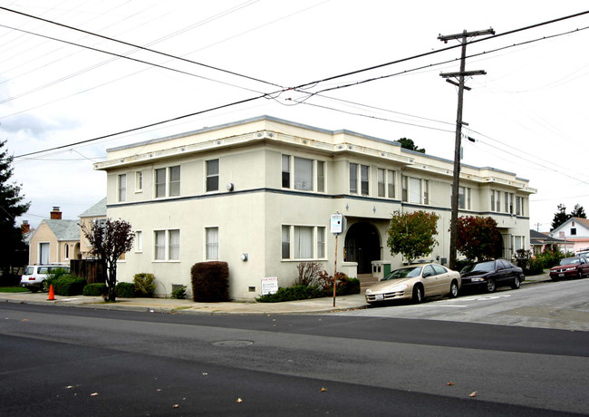 601 26th St in Richmond, CA - Foto de edificio - Building Photo