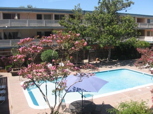 125 Nova Albion Way in San Rafael, CA - Building Photo - Building Photo