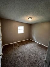 1116 S Elm St in Pittsburg, KS - Building Photo - Building Photo