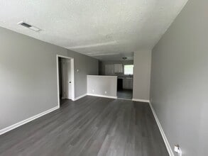 120 Deer Park Cir in Gallatin, TN - Building Photo - Building Photo