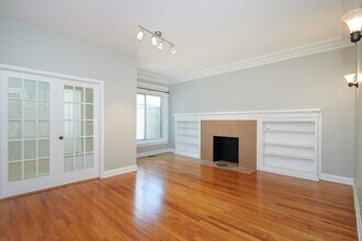 5121 S Ingleside Ave, Unit 1N in Chicago, IL - Building Photo - Building Photo