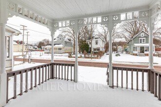 408 Hazlett Ave NW in Canton, OH - Building Photo - Building Photo